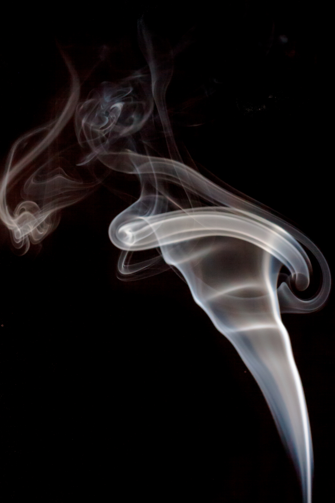 Как сделать интересные абстрактные фотографии дыма