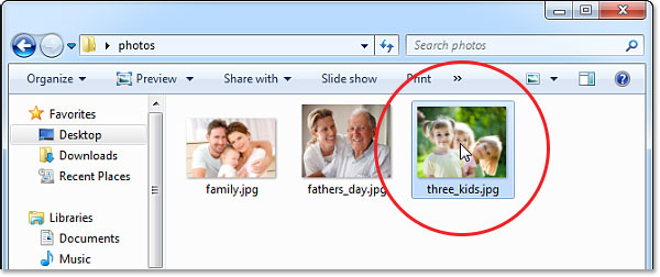 Opening a photo in Windows. Image © 2013 Photoshop Essentials.com