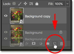 Dragging the Smart Object onto the New Layer icon